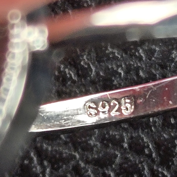 S925 Silver and Green Gemstone Ring Size 5 1/2 - Picture 7 of 8